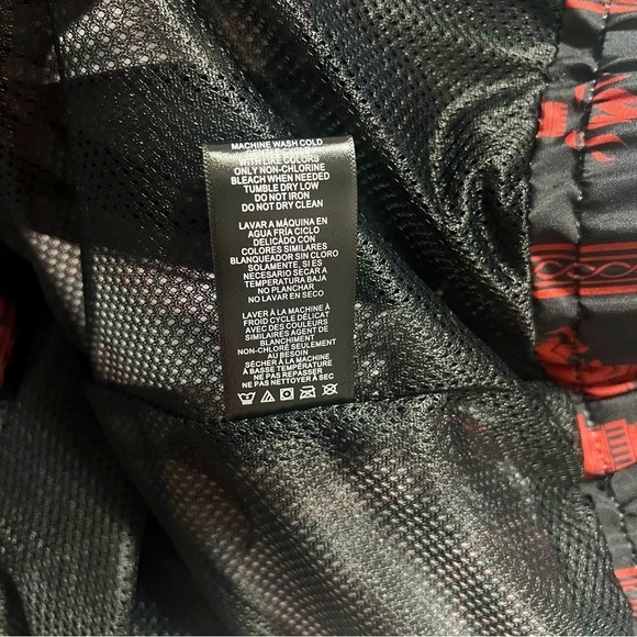 Members Only HBO Game of Thrones House of the Dragon Hooded Windbreaker Lrg NWT - Picture 15 of 15